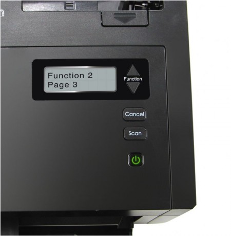 Avision AD260 ima brzinu skeniranja do 70 listova ili 140 stranica u minuti.
Automatski ulagač dokumenata može istovremeno da primi do 100 listova